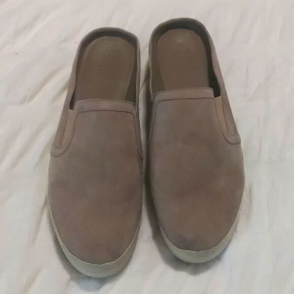 Vinceācamutoā
twineĀ wrappedāsuedeāslip-ons - Picture 1 of 8